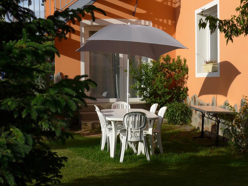 Camping Mas Piques Bourg-Madame Exterior foto